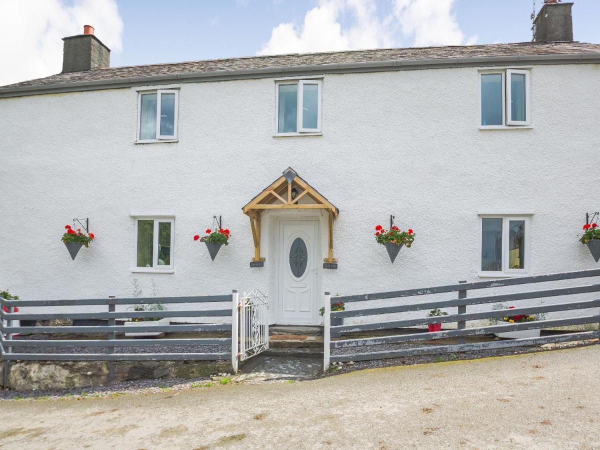 Ty Nant Villa Llanrwst Exterior photo